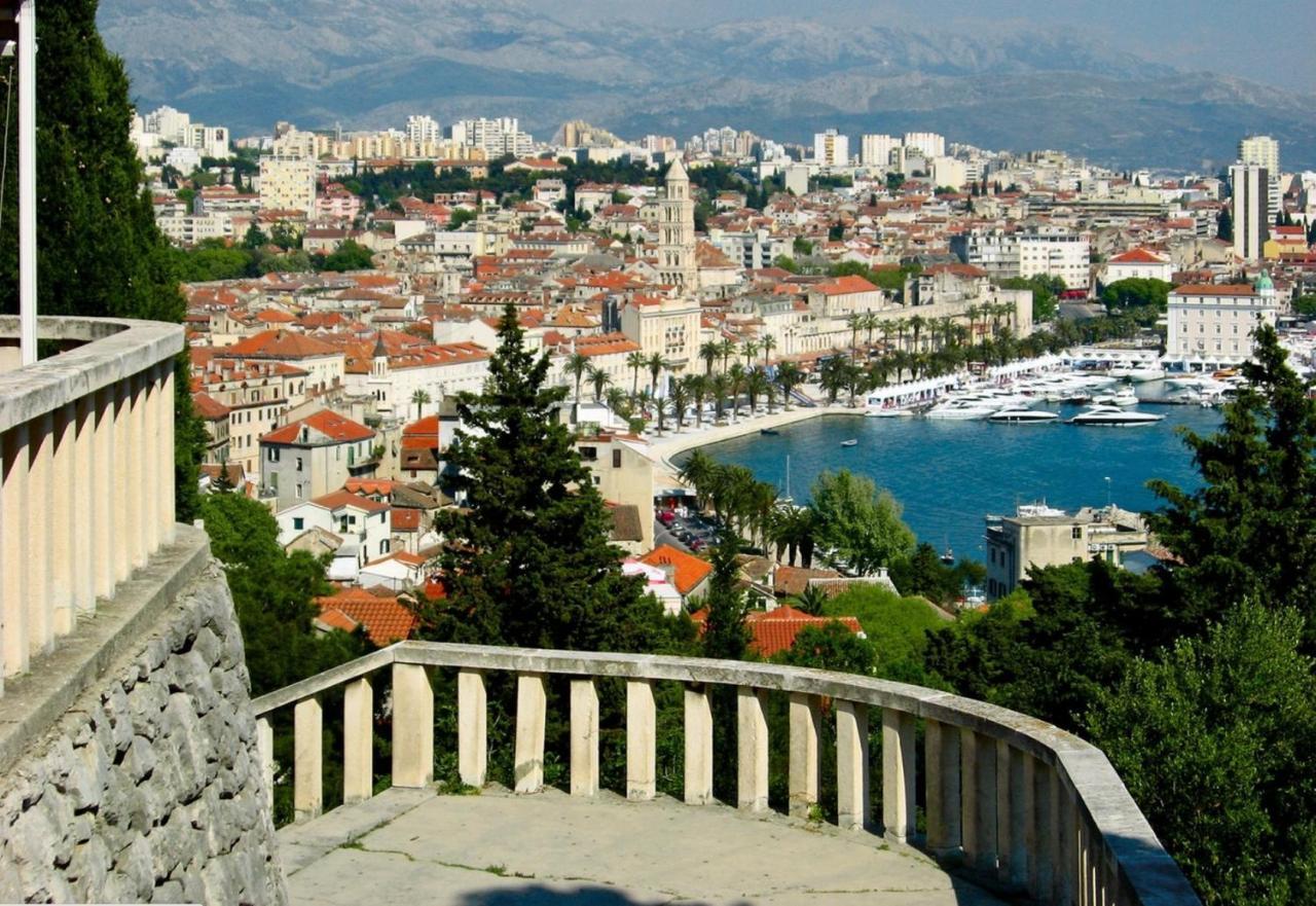Znjan With Balcony * Split